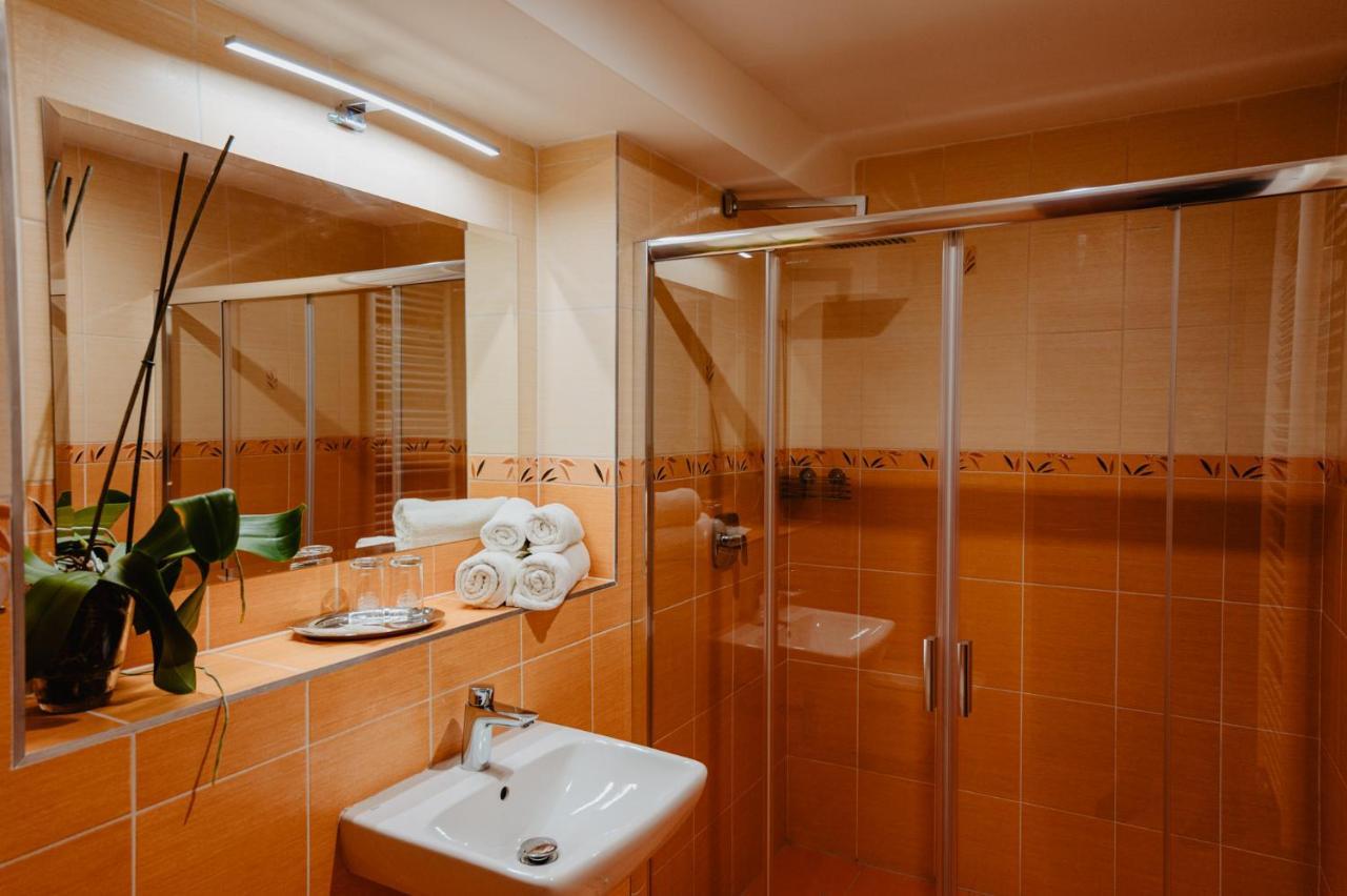 Horsky Hotel Popradske Pleso Strbske Pleso Ngoại thất bức ảnh